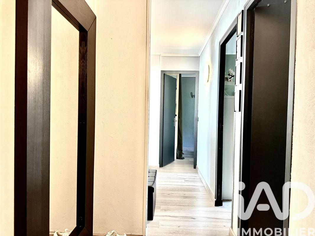 Appartement 5 Pièce(s) Villeneuve-le-Roi - Photo 15