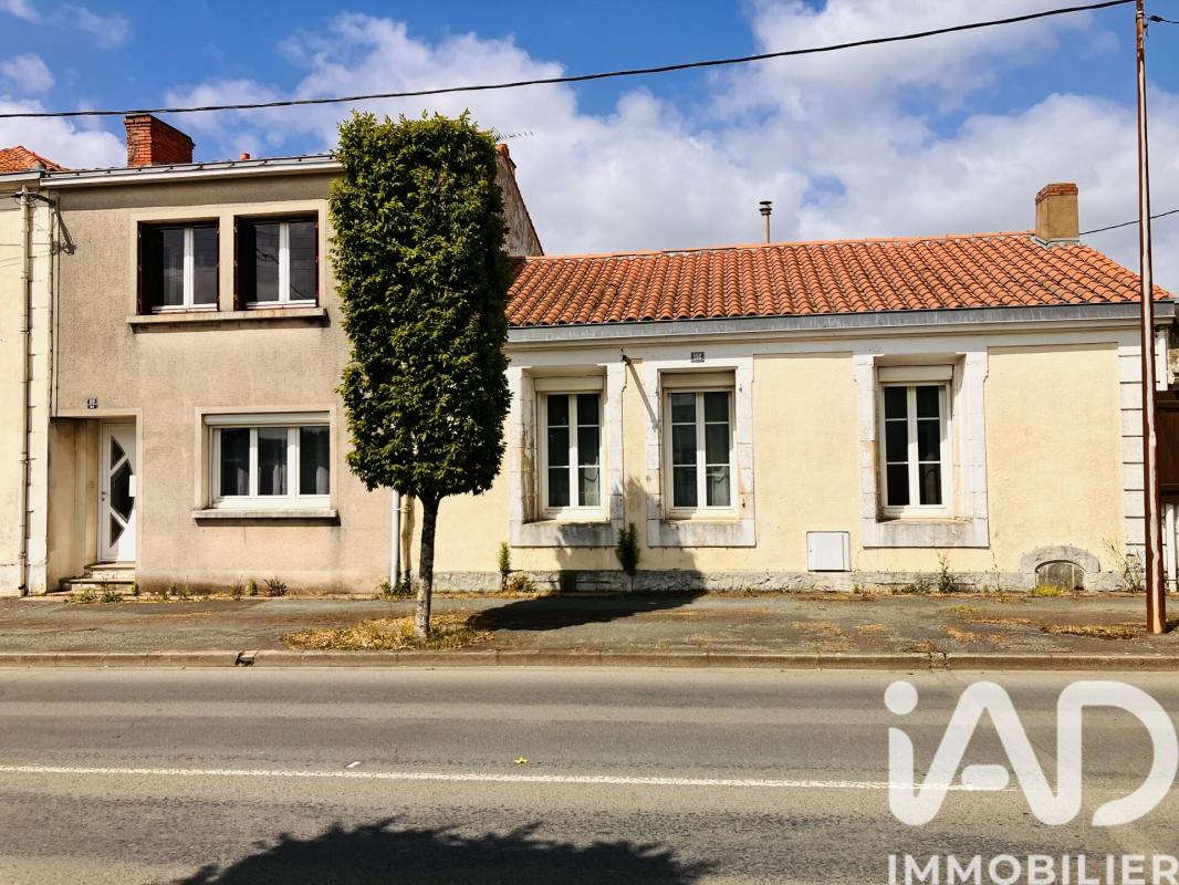 Maison 8 Pièce(s) Luçon