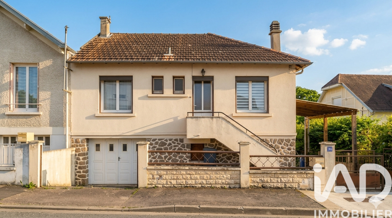 Maison 4 Pièce(s) Montluçon