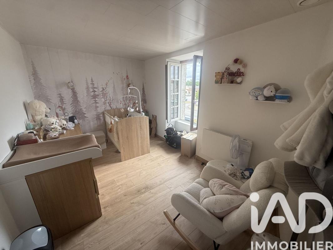 Maison 5 Pièce(s) Saint-Aubin-le-Cloud - Photo 12