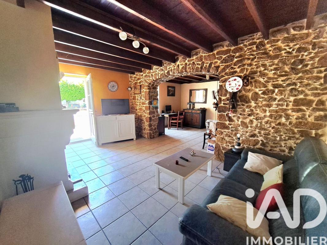 Maison longère 7 Pièce(s) La Ferrière