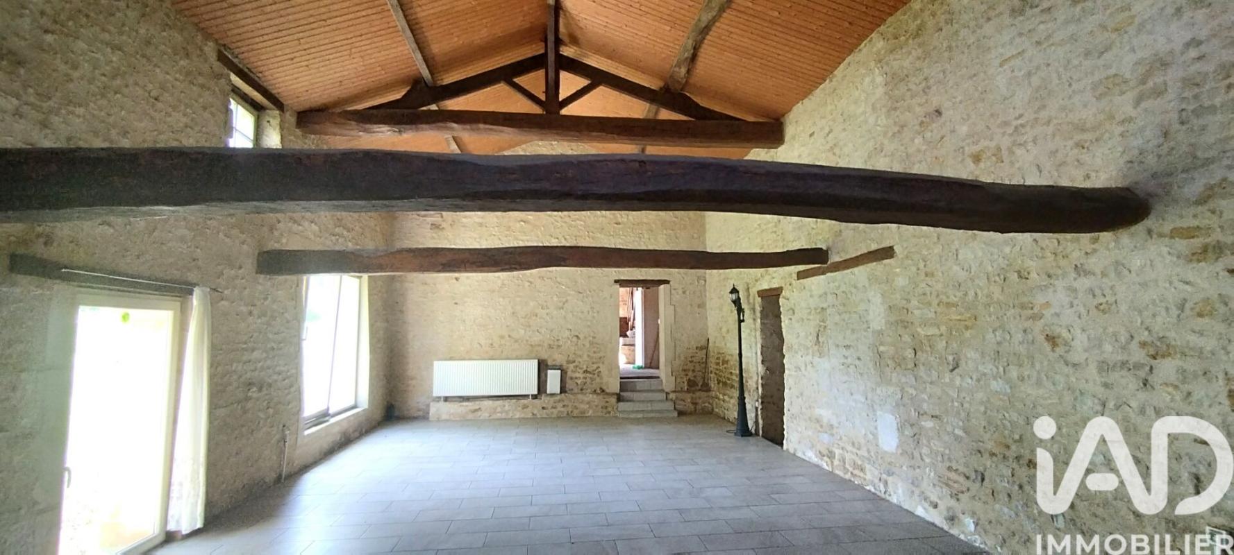 Maison 9 Pièce(s) L'Hermenault - Photo 4