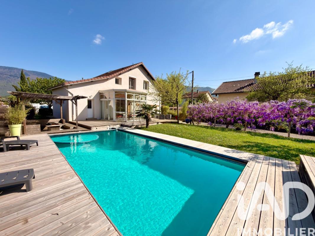 Maison 7 Pièce(s) Vif