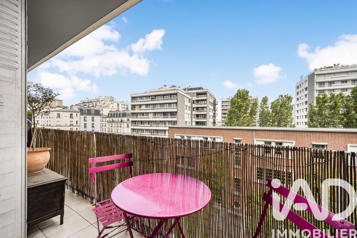 Appartement 3 Pièce(s) Paris 18eme Arrondissement