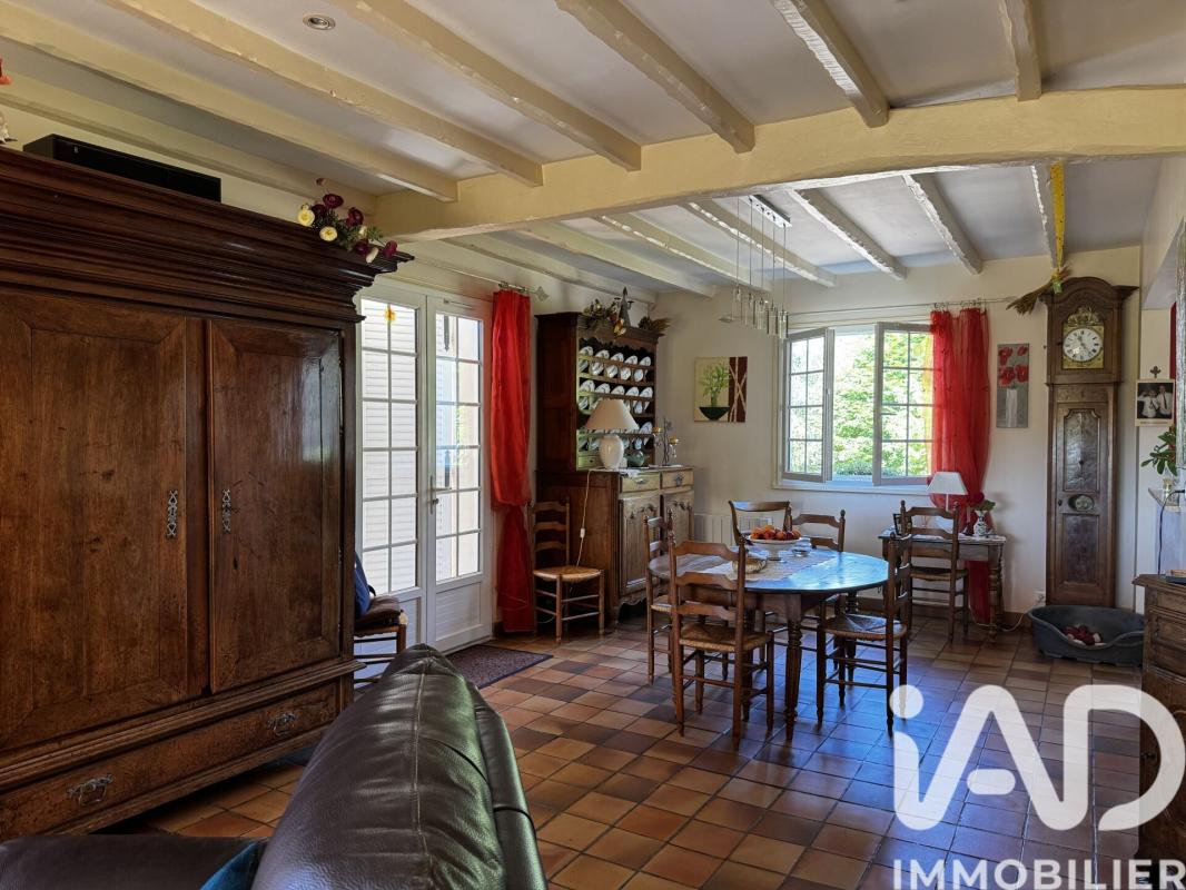 Maison 9 Pièce(s) Saint-Germain-de-Lusignan - Photo 8