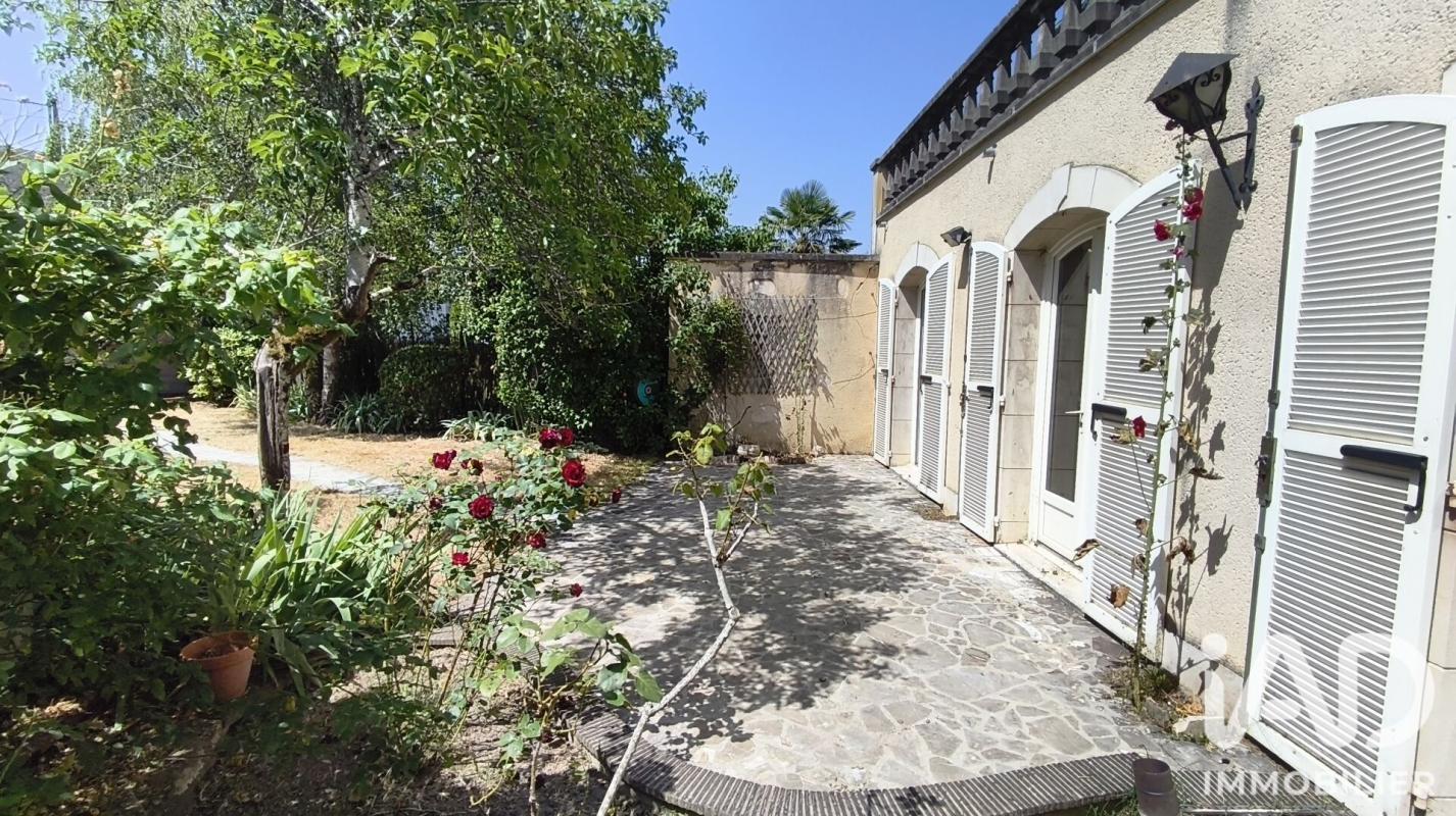 Maison 8 Pièce(s) Châteauroux