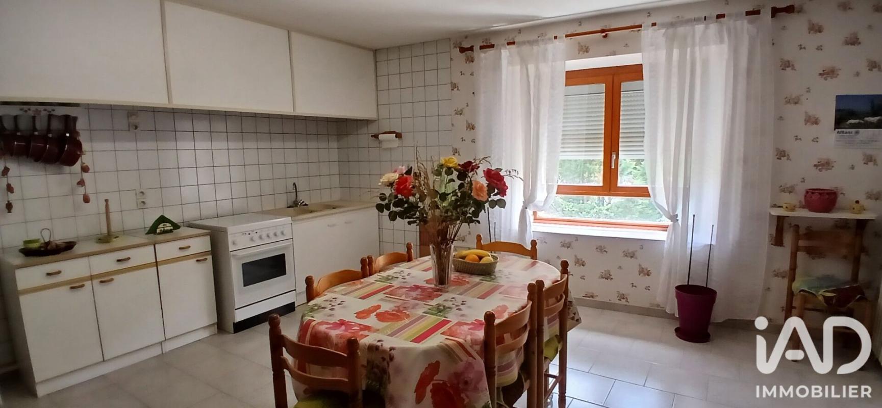 Maison 5 Pièce(s) Saint-Pons-de-Thomières - Photo 12