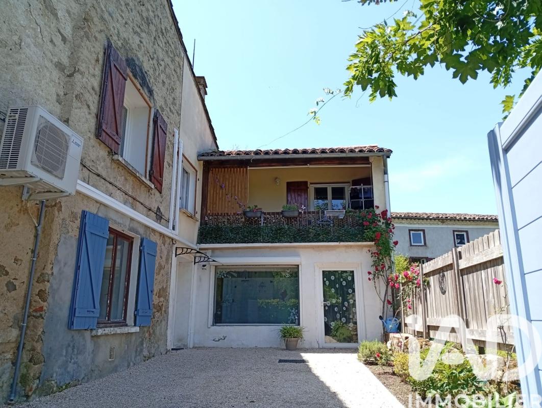 Maison 9 Pièce(s) Brassac