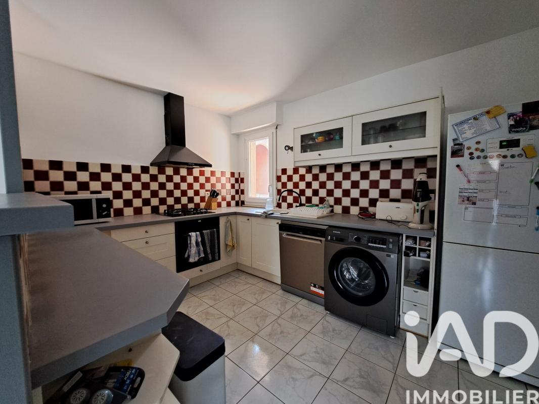 Appartement 2 Pièce(s) Montigny-le-Bretonneux - Photo 10