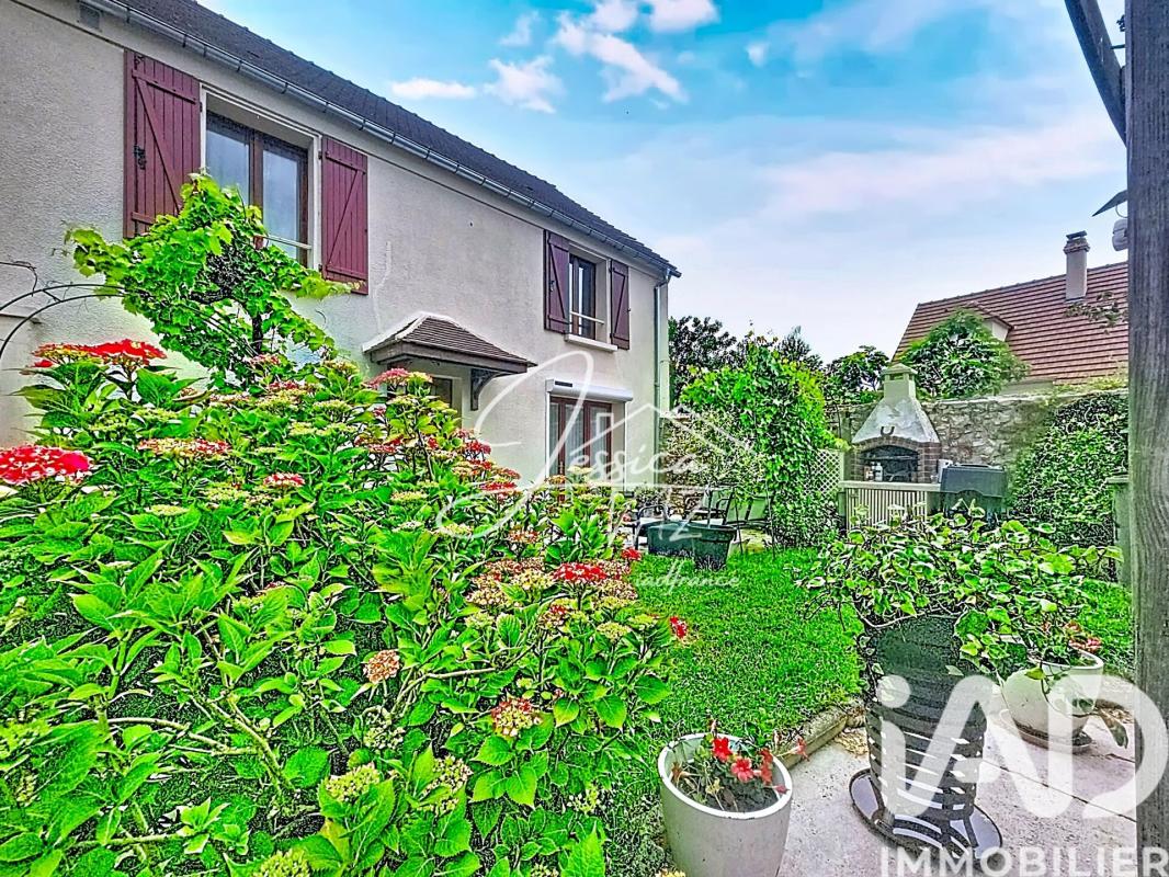 Maison 4 Pièce(s) Le Plessis-Belleville