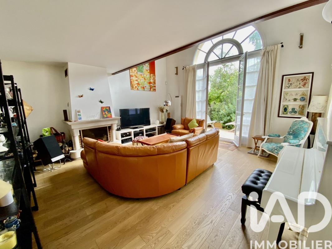 Maison 7 Pièce(s) Bièvres