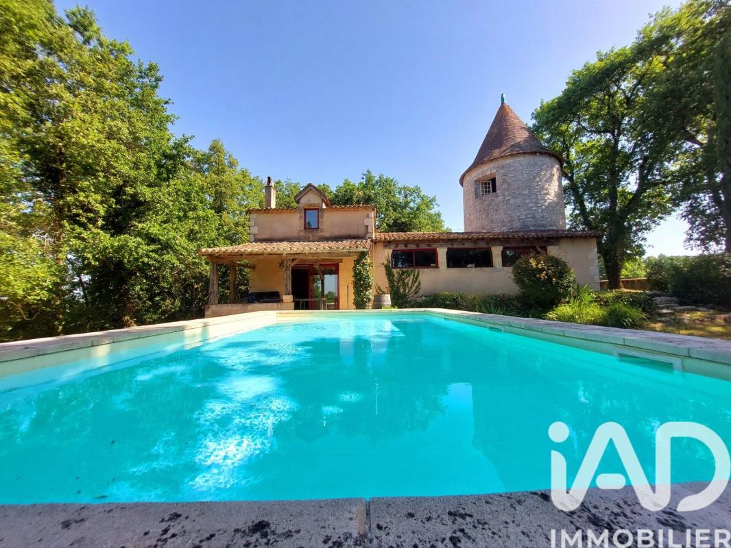 Maison 8 Pièce(s) Vélines