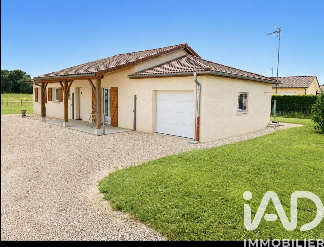 Maison 4 Pièce(s) Saint-Étienne-du-Bois - Photo 2