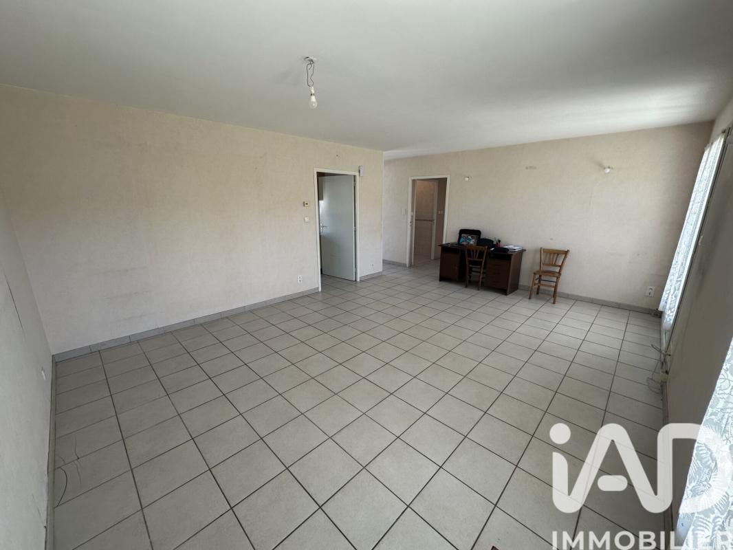 Maison 4 Pièce(s) Saint-Étienne-du-Bois - Photo 5