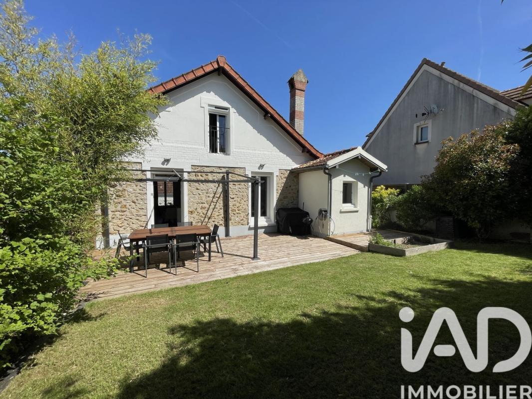 Maison 5 Pièce(s) Villecresnes