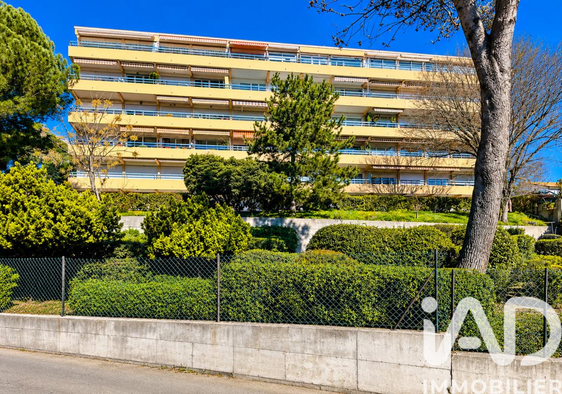 Appartement 4 Pièce(s) Nîmes