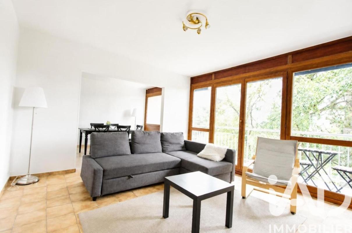 Appartement 4 Pièce(s) Vélizy-Villacoublay