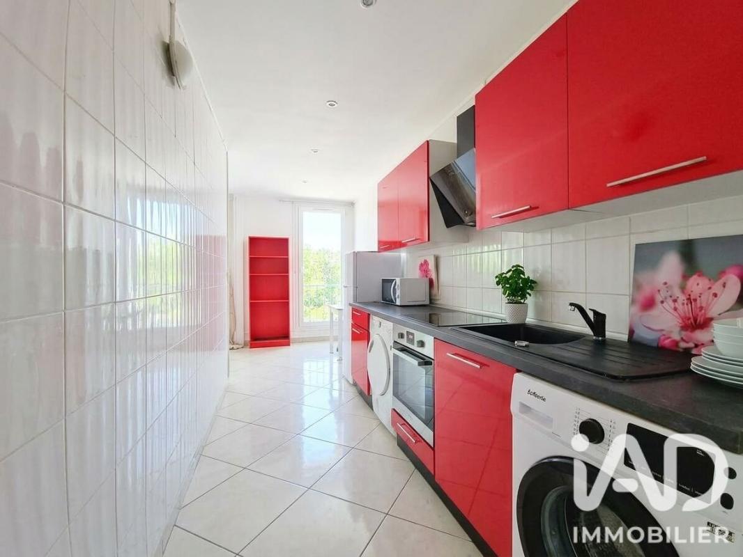 Appartement 3 Pièce(s) Évry-Courcouronnes - Photo 3
