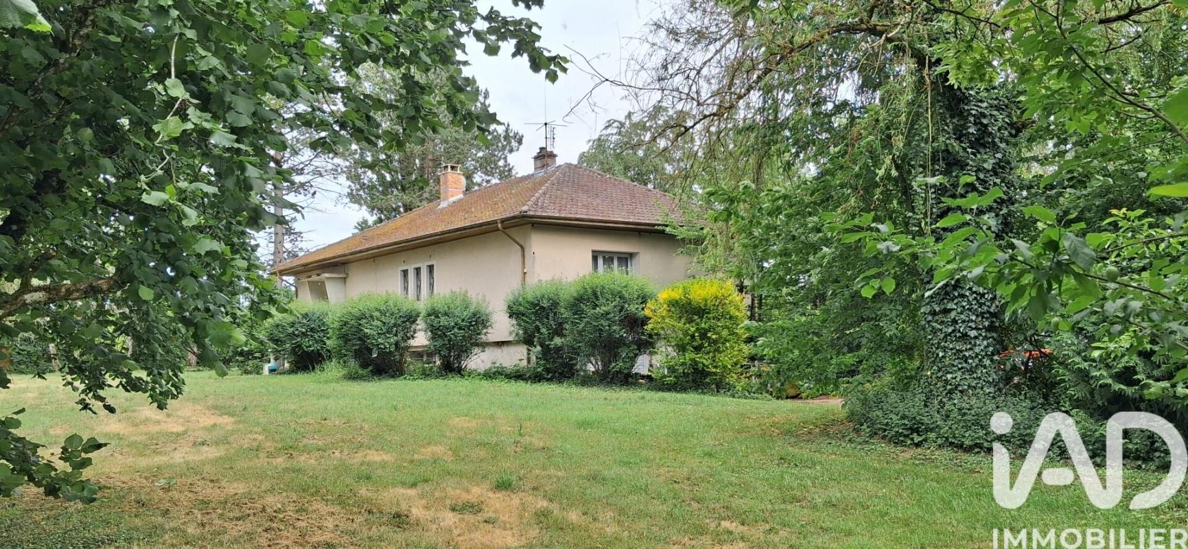 Maison 4 Pièce(s) Is-en-Bassigny