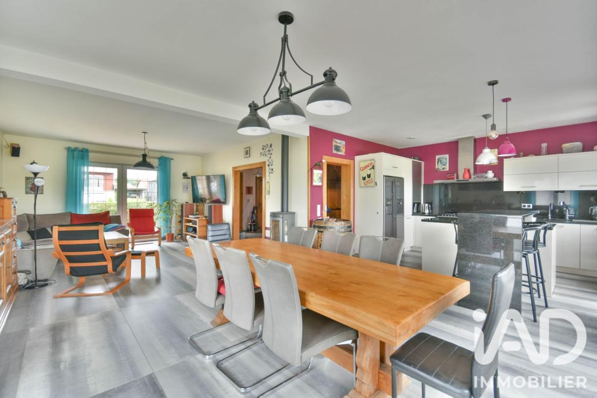 Maison 7 Pièce(s) Bertrange - Photo 1