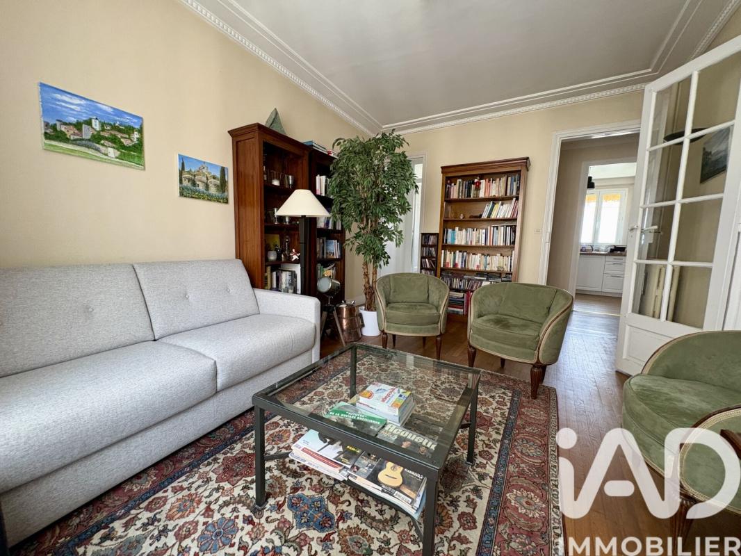 Appartement 3 Pièce(s) Paris 11eme Arrondissement