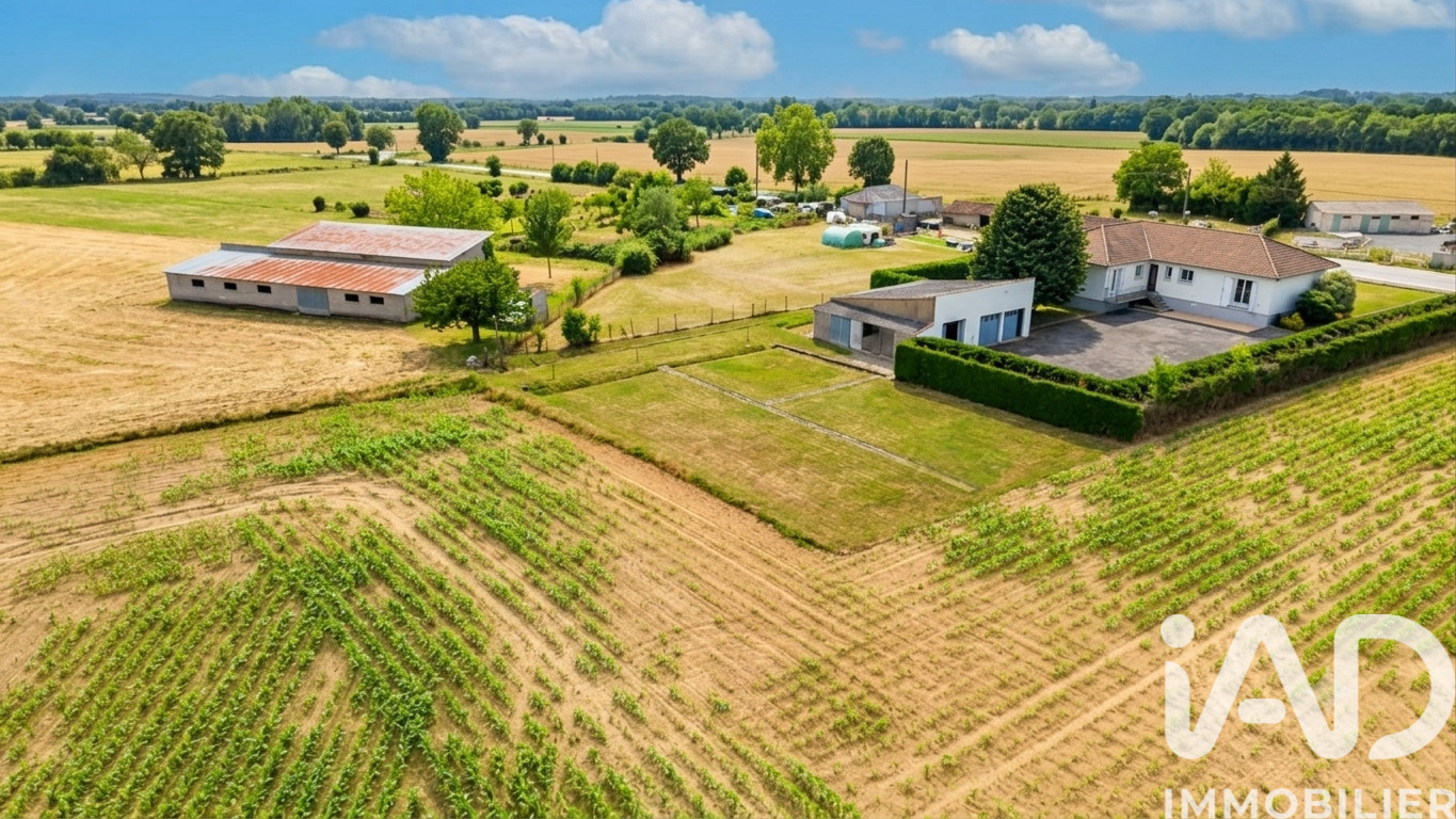 Propriété 6 Pièce(s) La Ferrière-en-Parthenay