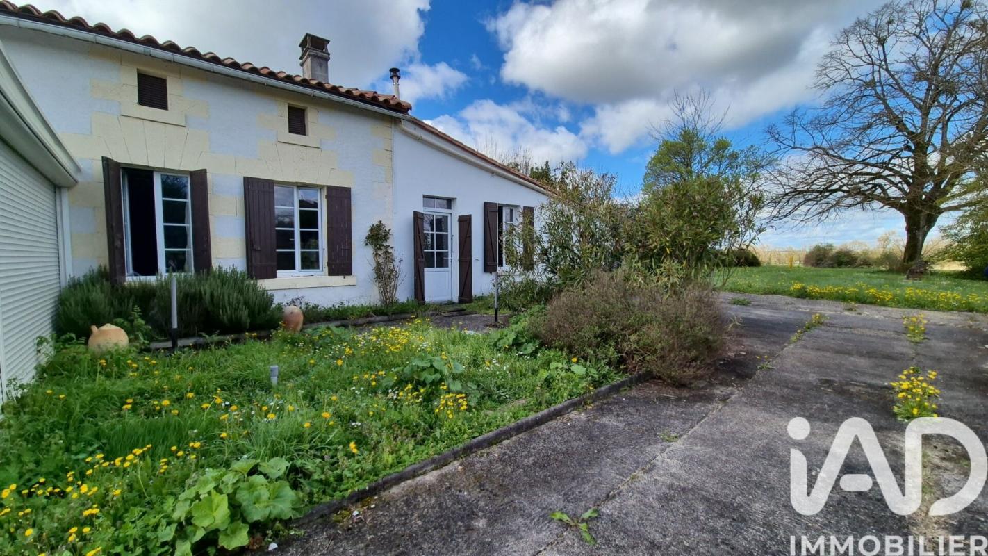 Maison 4 Pièce(s) Saint-Ciers-Champagne