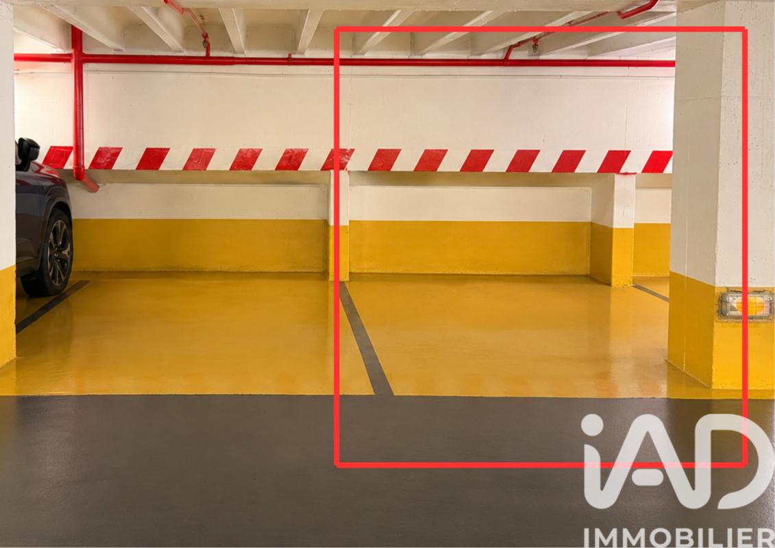 Parking  Paris 8eme Arrondissement