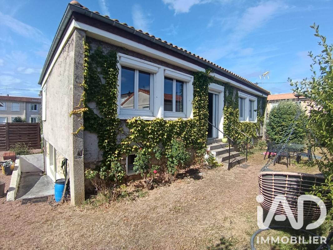 Maison 4 Pièce(s) Thouars