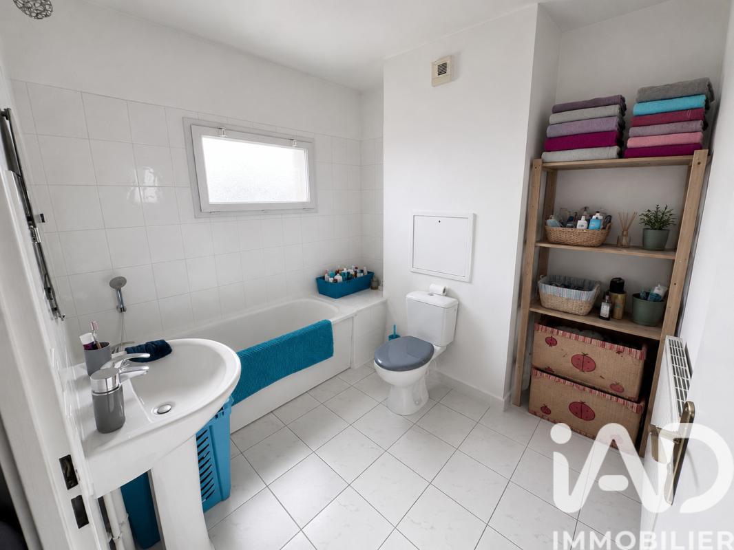 Maison 5 Pièce(s) Saint-Martin-du-Tertre - Photo 9
