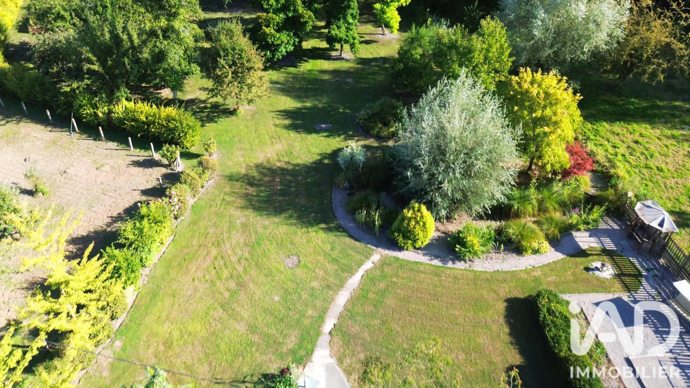 Propriété 7 Pièce(s) Tilques