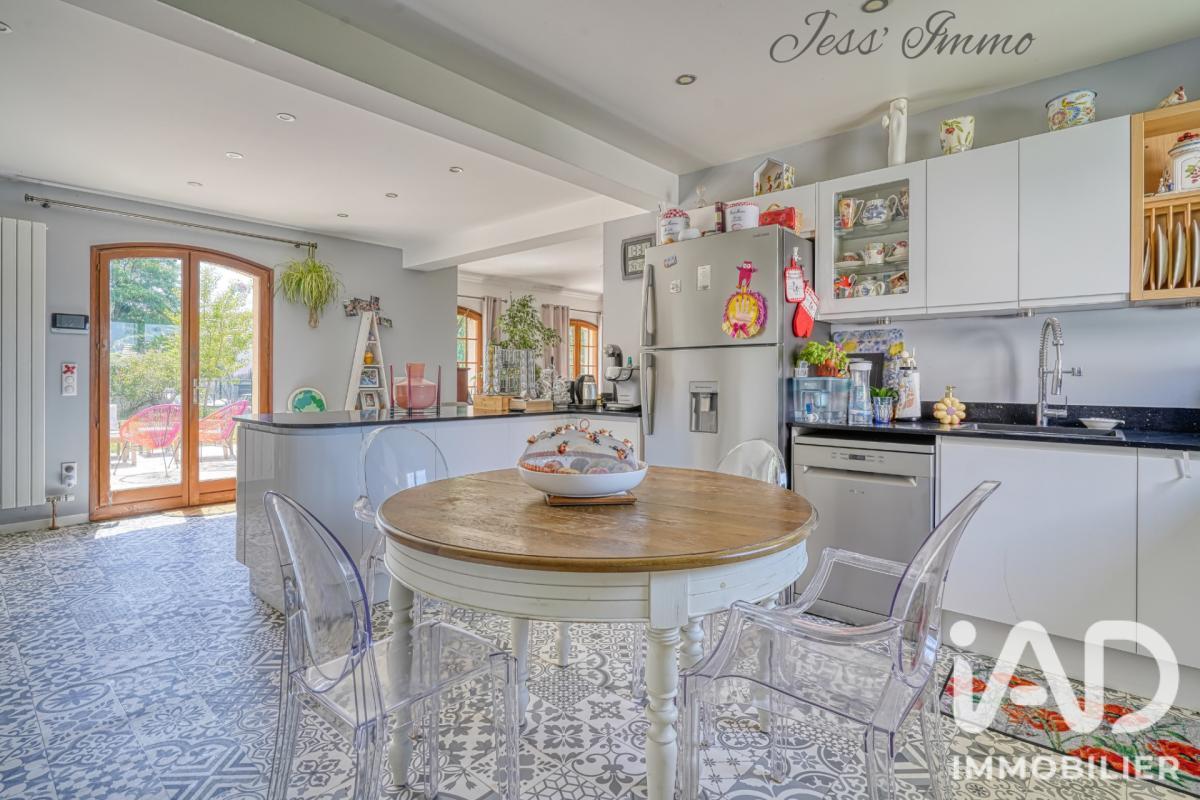 Maison 9 Pièce(s) La Ville-du-Bois - Photo 4