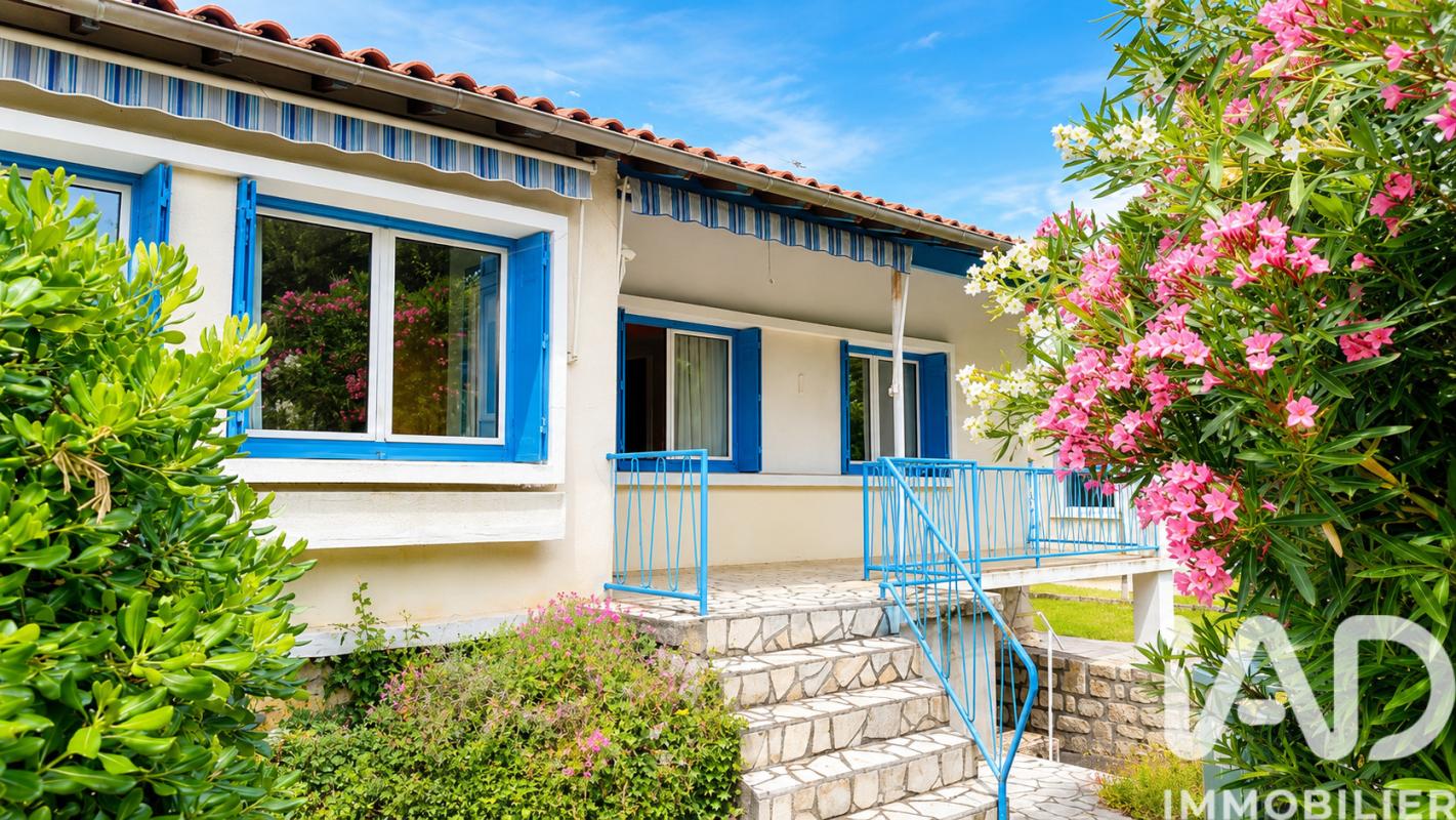 Maison 5 Pièce(s) Meschers-sur-Gironde