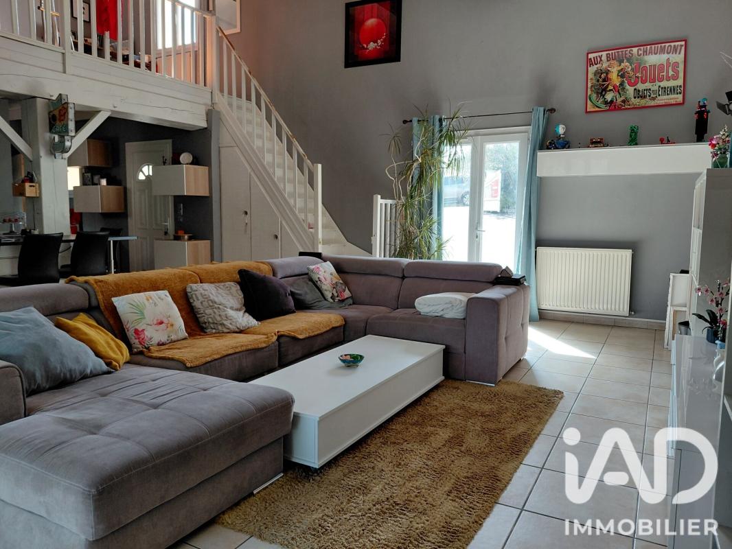 Maison 6 Pièce(s) Magnac-Lavalette-Villars - Photo 2