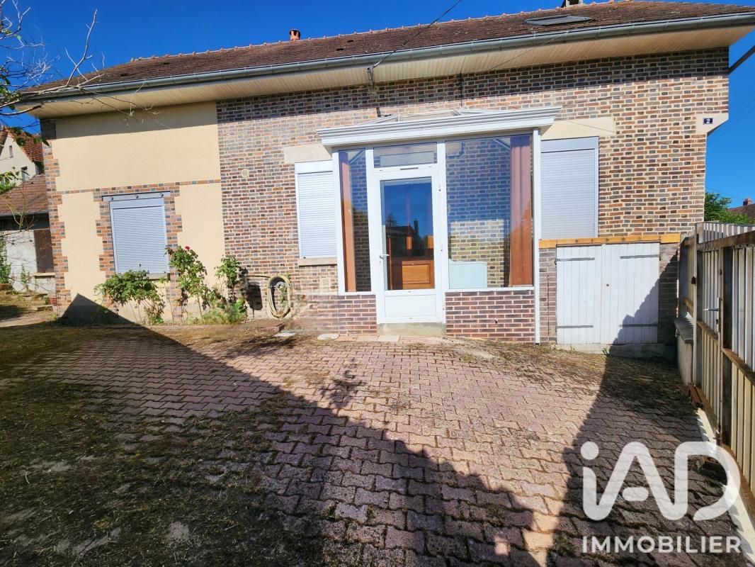 Maison 2 Pièce(s) Estissac