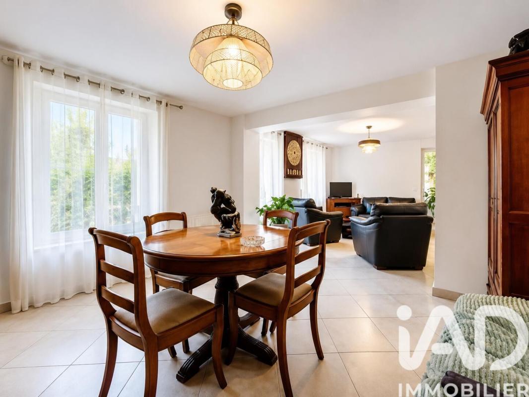 Maison 6 Pièce(s) Chelles - Photo 2