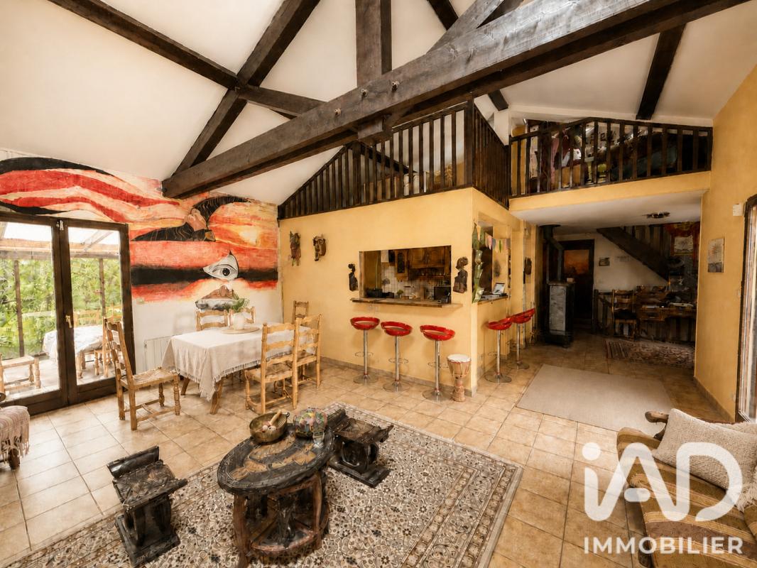 Maison 10 Pièce(s) Chassieu - Photo 2