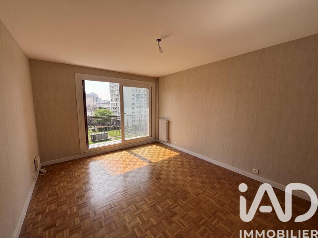 Appartement 3 Pièce(s) Les Lilas