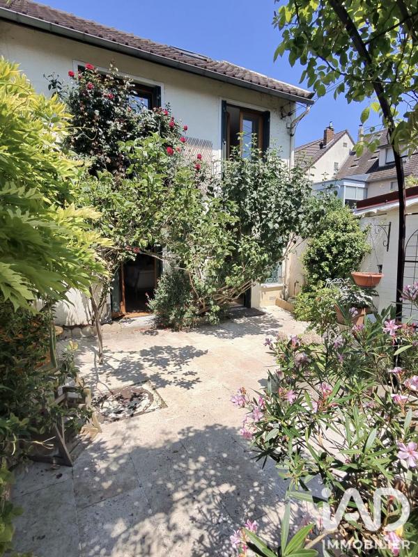 Maison 4 Pièce(s) L'Haÿ-les-Roses