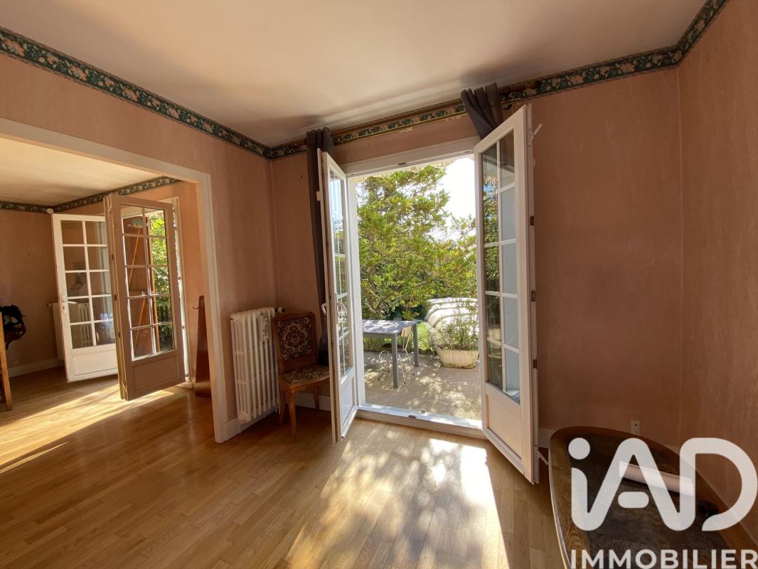 Maison 4 Pièce(s) Aulnay-la-Rivière