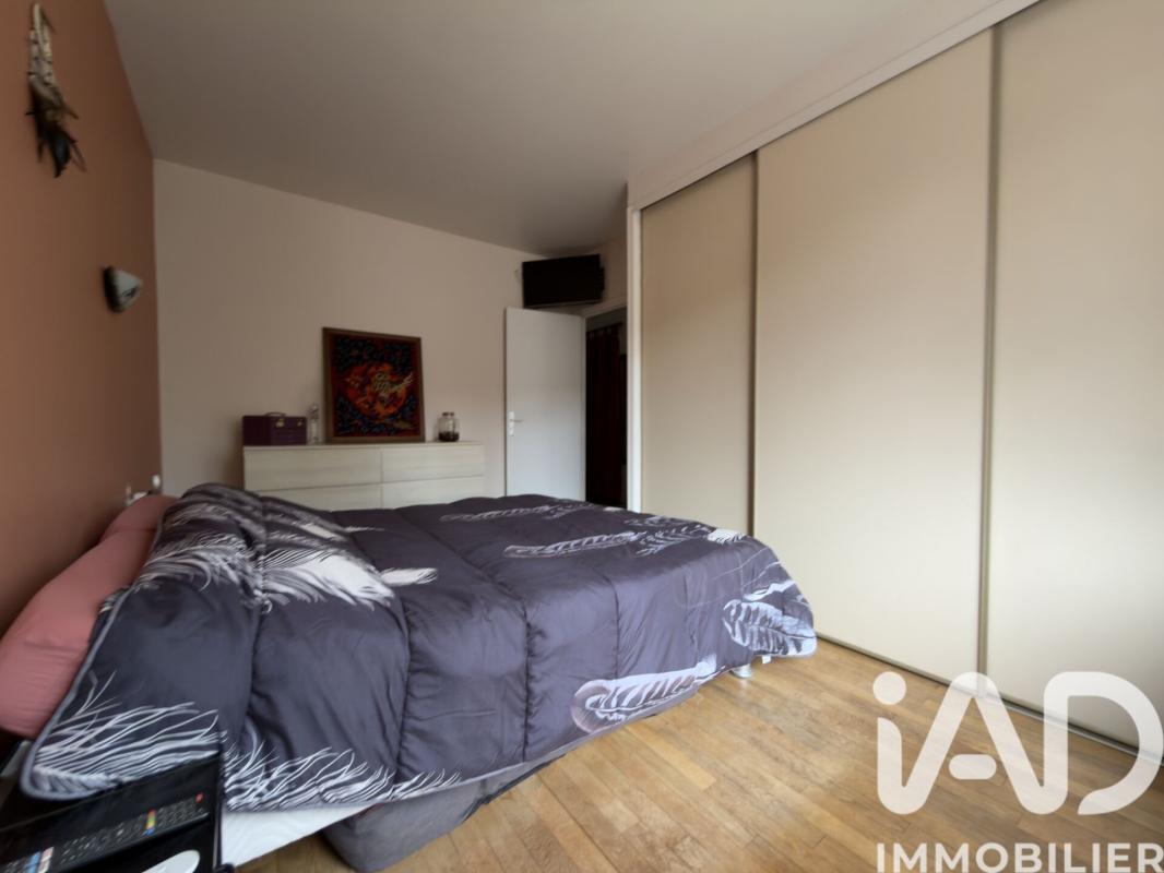 Maison 6 Pièce(s) Saint-Sérotin - Photo 10