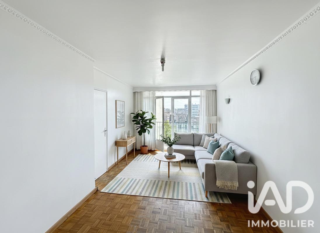 Appartement 3 Pièce(s) Paris 18eme Arrondissement