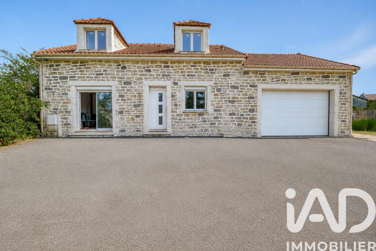 Maison 5 Pièce(s) Gastins