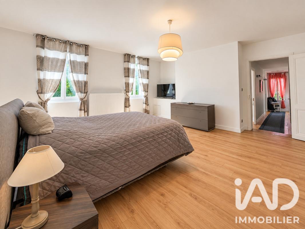 Maison 5 Pièce(s) Saint-Seurin-sur-l'Isle - Photo 11