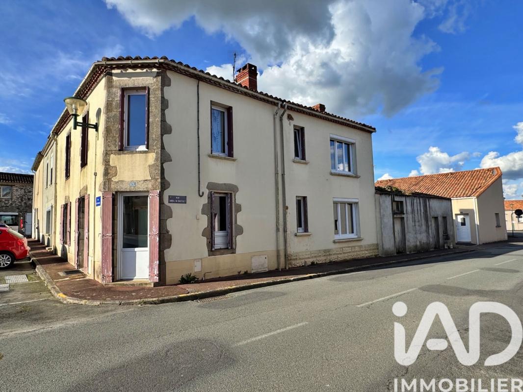 Maison 5 Pièce(s) Montaigu-Vendée