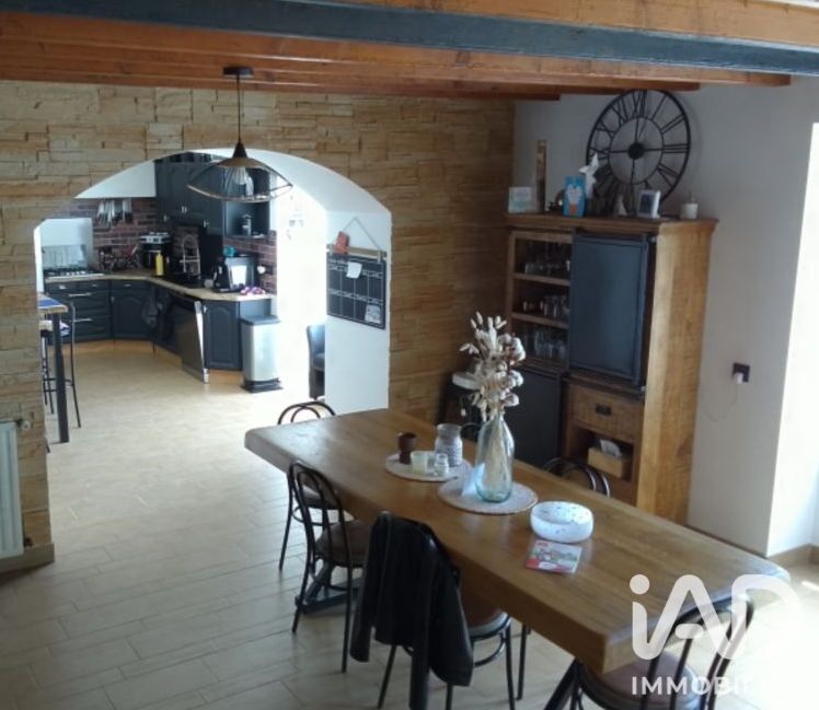 Maison 6 Pièce(s) Saint-Étienne-du-Bois