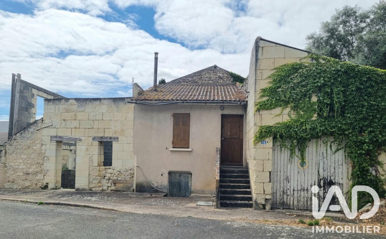 Maison de village 1 Pièce(s) Le Puy-Notre-Dame