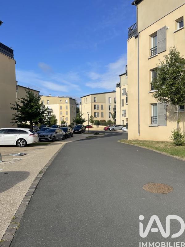 Parking  Savigny-le-Temple
