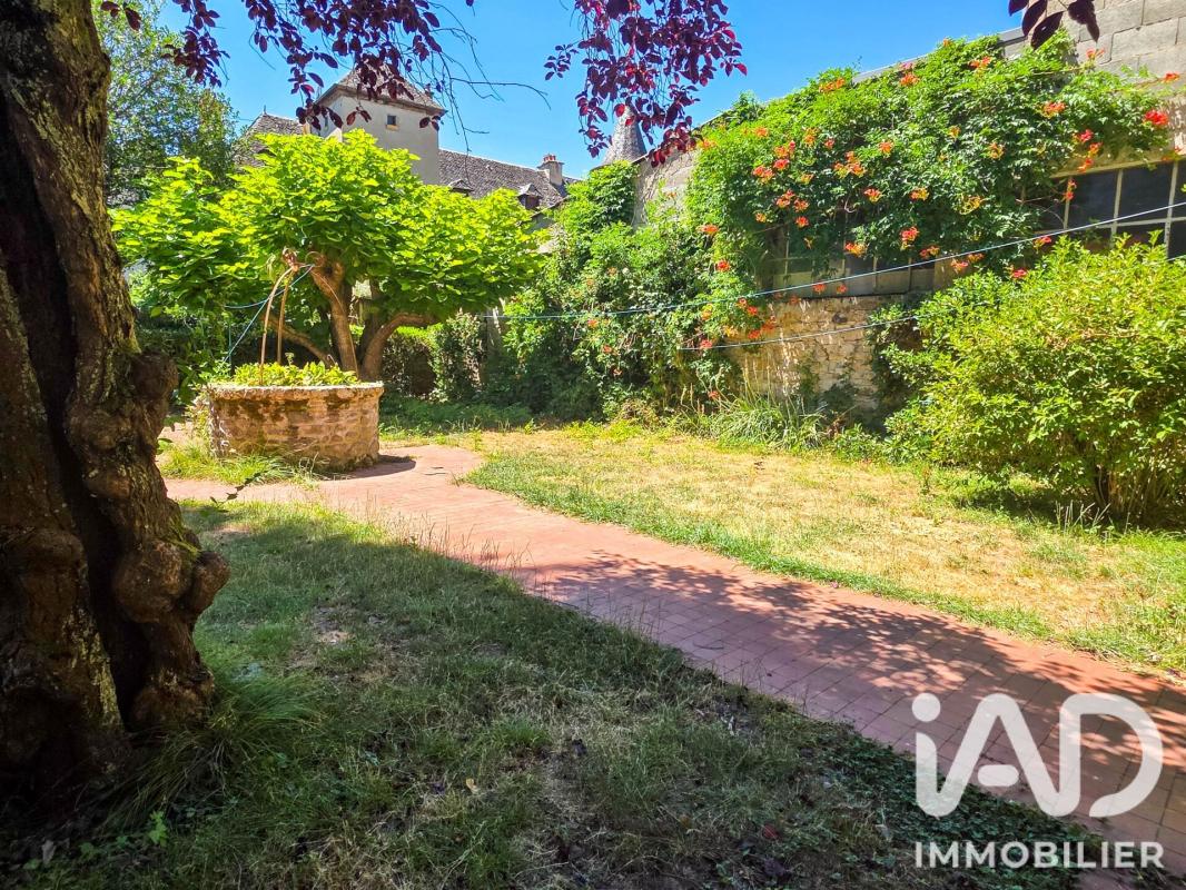 Maison 8 Pièce(s) Saint Geniez d'Olt et d'Aubrac - Photo 2