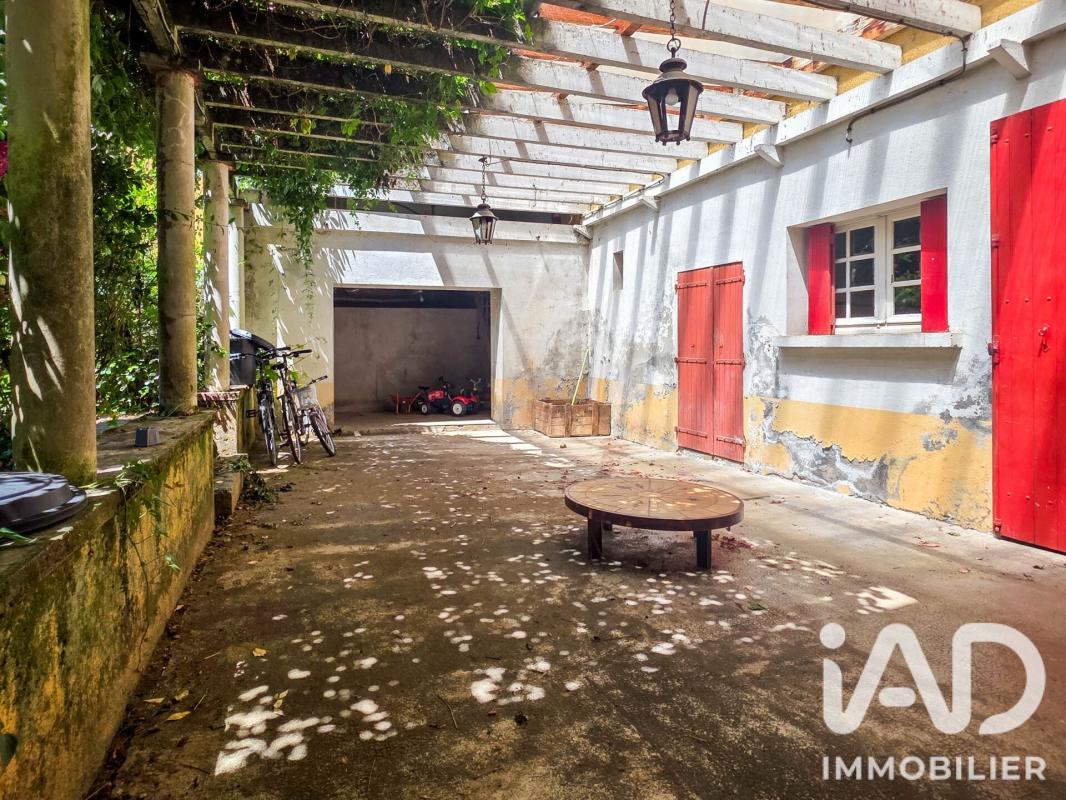 Maison 8 Pièce(s) Saint Geniez d'Olt et d'Aubrac - Photo 7